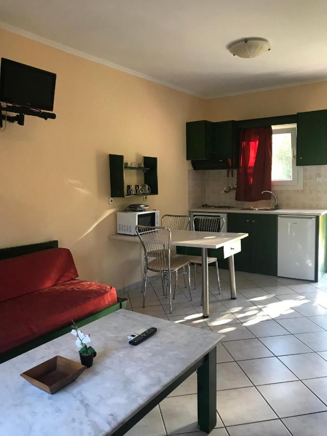 רודה L'Eremo Luxury Apartments מראה חיצוני תמונה