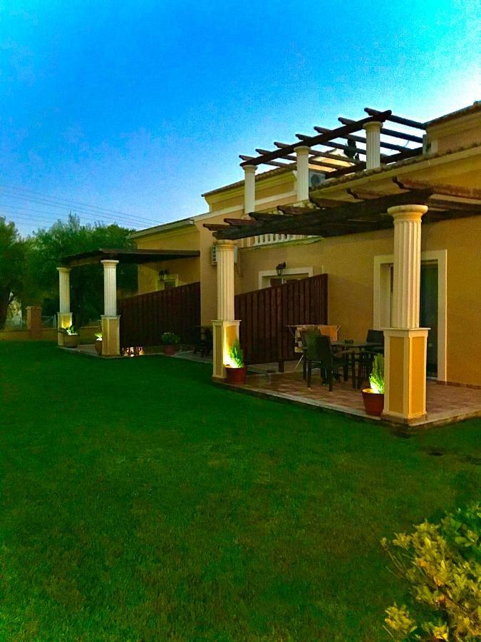 רודה L'Eremo Luxury Apartments מראה חיצוני תמונה