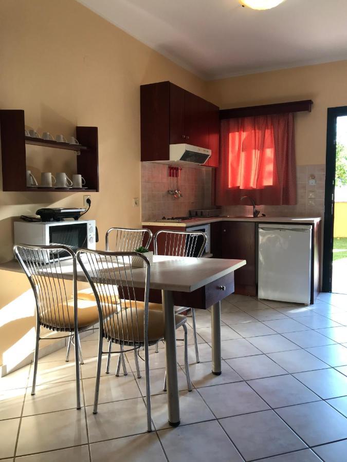 רודה L'Eremo Luxury Apartments מראה חיצוני תמונה