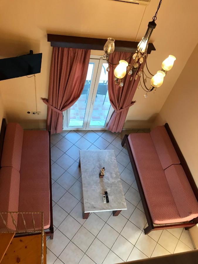 רודה L'Eremo Luxury Apartments מראה חיצוני תמונה