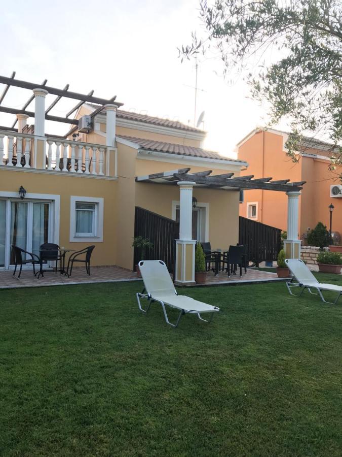 רודה L'Eremo Luxury Apartments מראה חיצוני תמונה