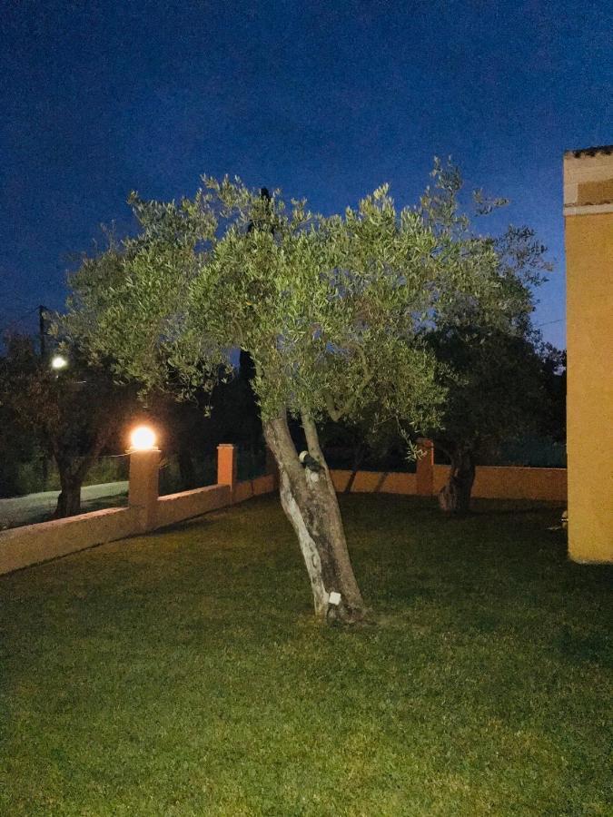 רודה L'Eremo Luxury Apartments מראה חיצוני תמונה